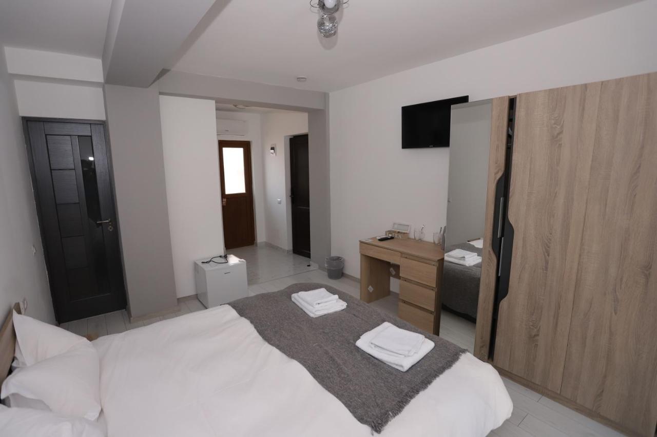 Aparthotel View