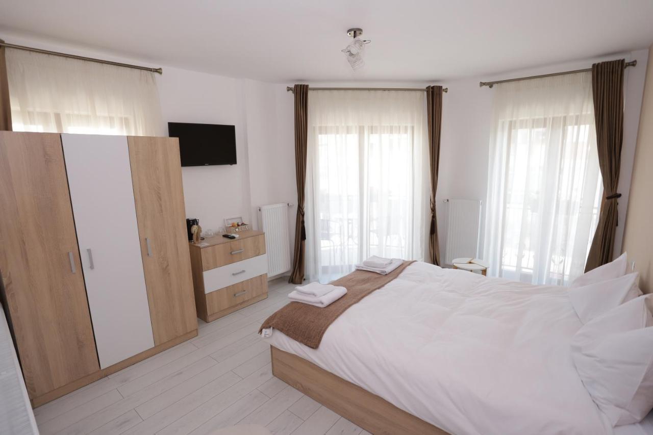 View Aparthotel *