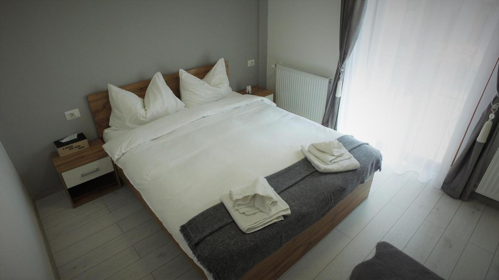 Aparthotel View *